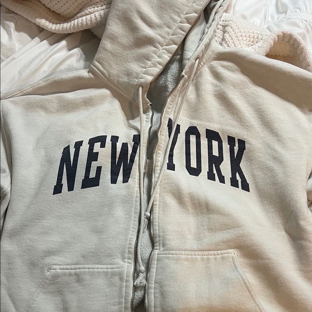 Brandy Melville Cream Hoodie with Navy New York